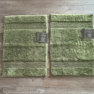 Fieldcrest Green Bath Mat Set